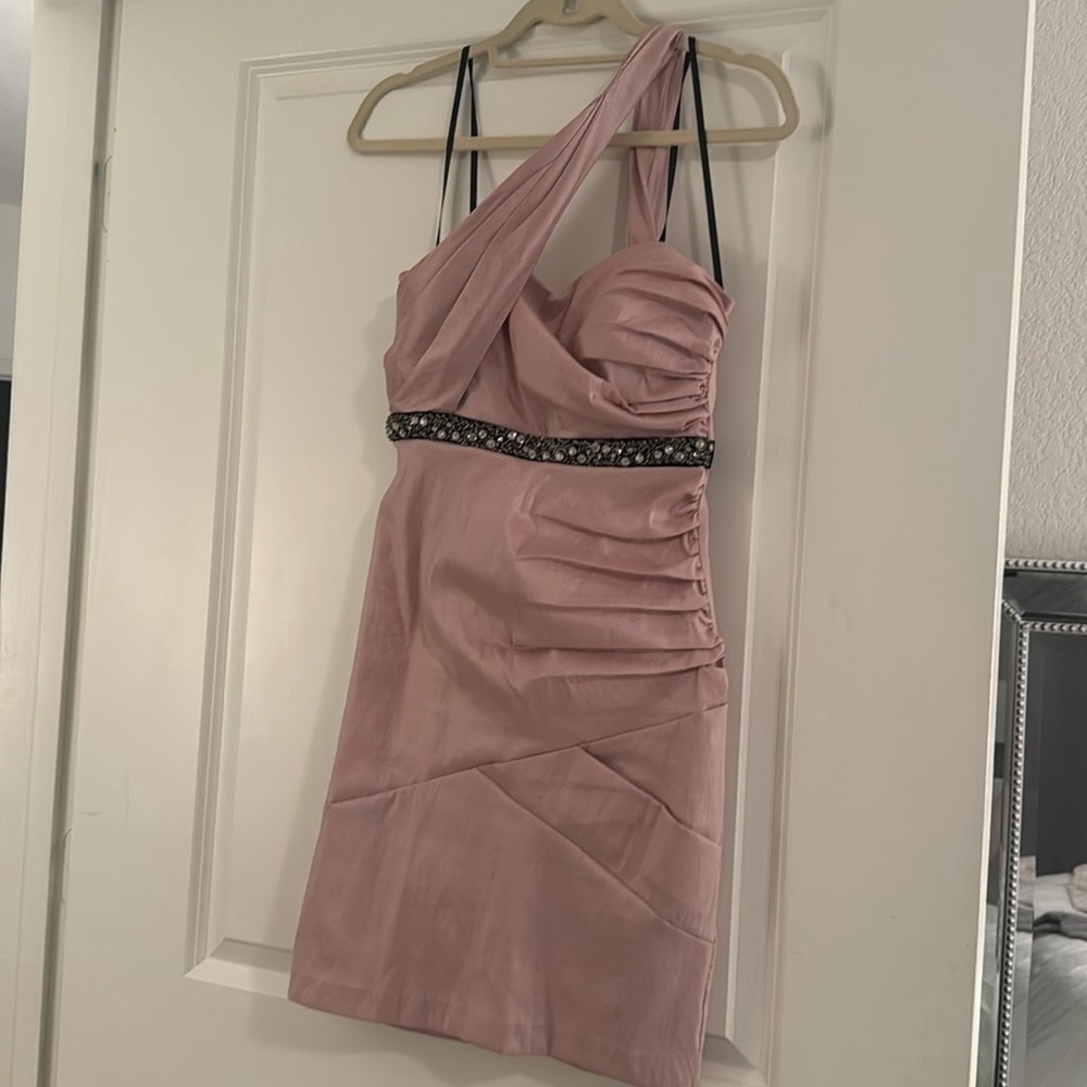 Beautiful dress wore to a wedding as a guest.